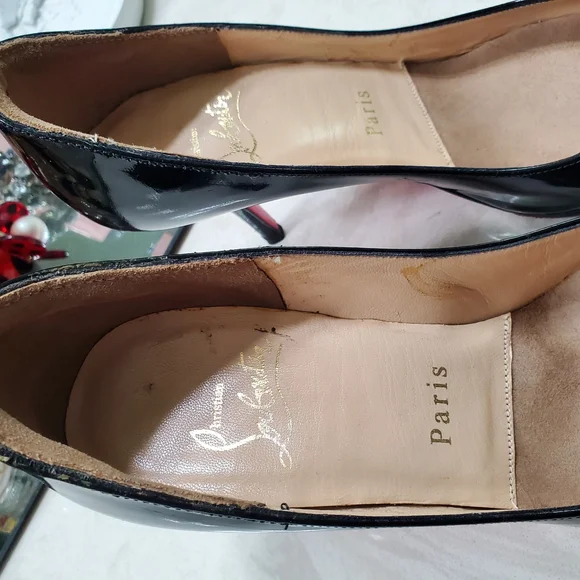 Christian Louboutin Glossy Black Heels - Picture 3 of 5